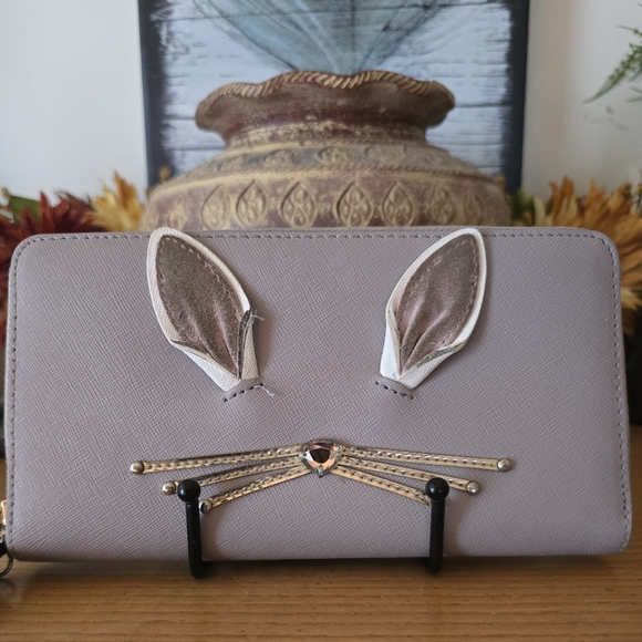 EUC Kate Spade Bunny Wallet
